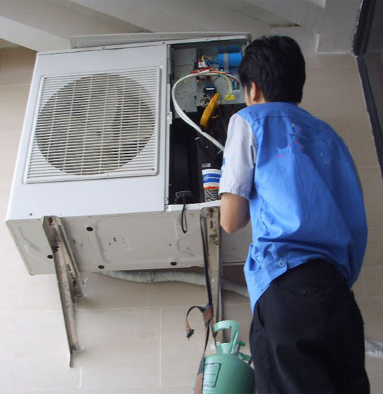 江岸空调开机无反应维修